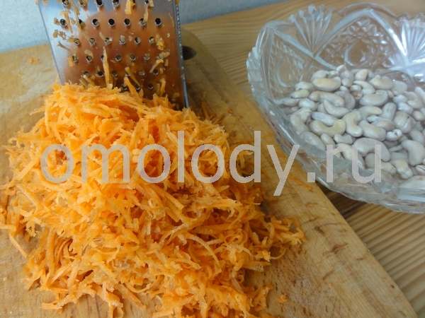 Морковно-финиковая колбаска, без выпечки