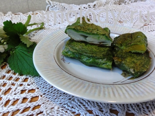 Овощи в зеленом кляре, зеленое тесто с глухой крапивой, ясноткой белой