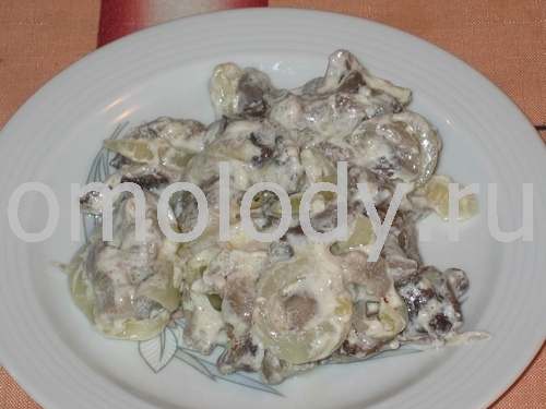 Mushrooms in sour cream
