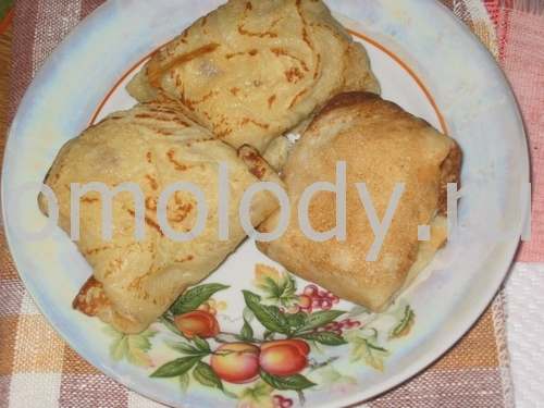 Blini filled with meat