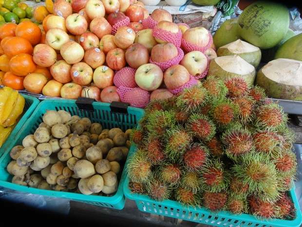 Тайские фрукты рамбутан