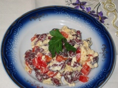 Beans salad with paprika