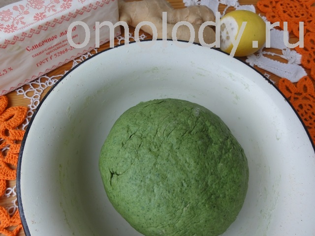 зеленое тесто с ясноткой, крапивой